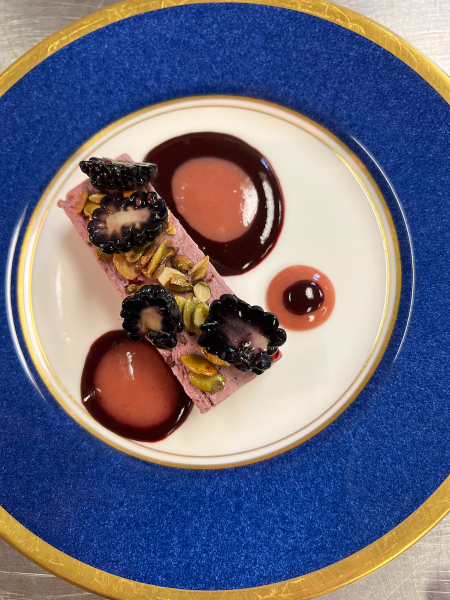 Blackberry parfait